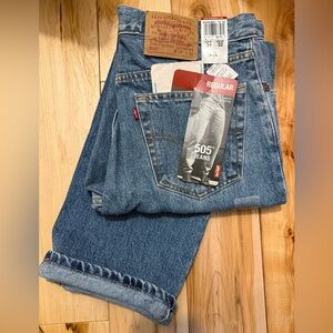 NWT! Levi’s 505 Regular Fit Jeans Men’s 34 2001